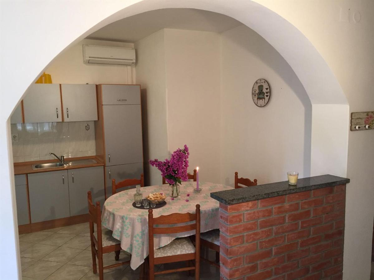 Apartments Tamara Orebić Екстериор снимка